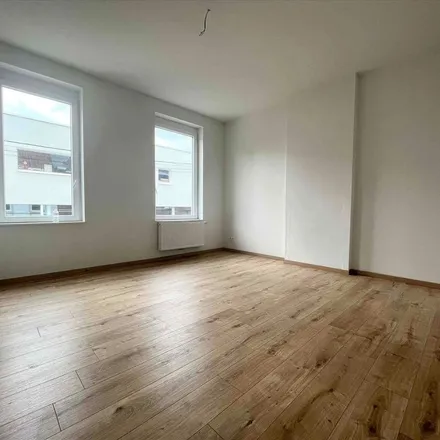 Image 2 - Grand Ring de Charleroi, 6010 Couillet, Belgium - Apartment for rent