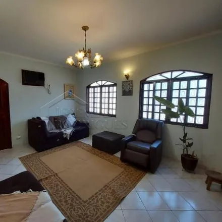 Buy this 5 bed house on Avenida Monteiro Lobato in Estiva, Taubaté - SP