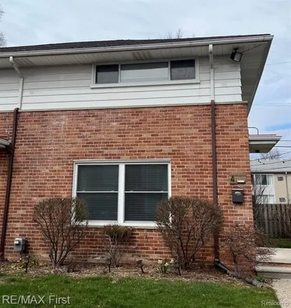 Rent this 2 bed condo on 2604 Rochester Road in Royal Oak, MI 48073
