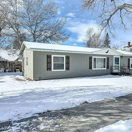 Buy this studio apartment on 238 High Street in Buffalo, WY 82834