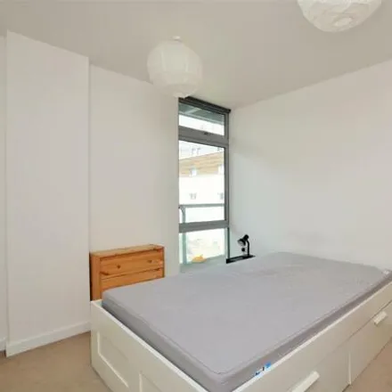 Image 5 - Caspian Apartments, Londres, Great London, E14 - Room for rent