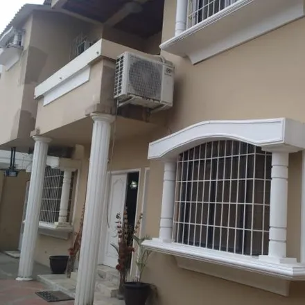 Buy this 4 bed house on 5° Pasaje 8 NO in 090501, Guayaquil