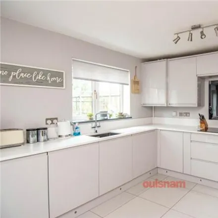 Image 2 - Mallow Drive, Lickey End, B61 0UP, United Kingdom - Townhouse for sale