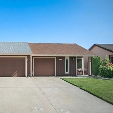 Buy this 2 bed house on 7827 Orchard Woods Circle in Elk Grove, CA 95828
