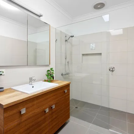 Rent this 4 bed apartment on Oamaru Street in Northcote VIC 3070, Australia
