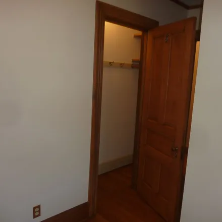 Rent this 1 bed apartment on Ridge & Lake SB in Ridge Avenue, Evanston