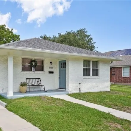 Buy this 4 bed house on 6928 Argonne Boulevard in Lakeview, New Orleans