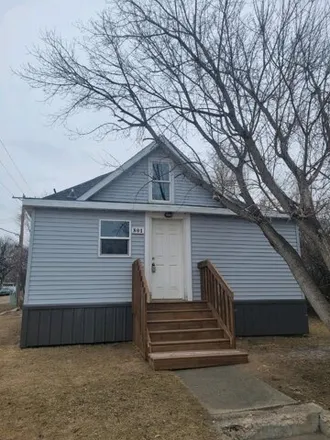 Image 2 - 801 8th Ave Ne, Minot, North Dakota, 58703 - House for sale