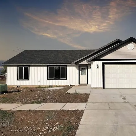 Buy this 3 bed house on 1927 Riverton Road in Blackfoot, ID 83221