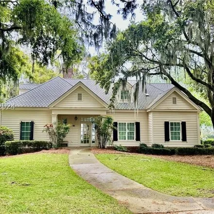 Buy this 4 bed house on 98 West Cottage Circle in Beaufort County, SC 29910
