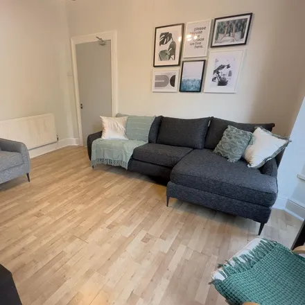 Rent this 1 bed room on Stalbridge Avenue in Liverpool, L18 1HG