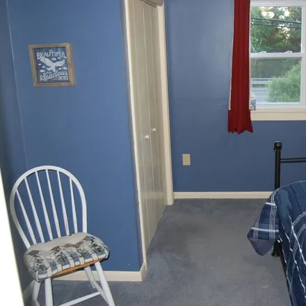 Rent this 4 bed townhouse on Carroll County in New Hampshire, USA
