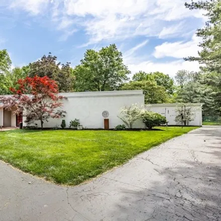 Image 2 - 7415 Colony Circle, Hoover Crest, Indianapolis, IN 46260, USA - House for sale