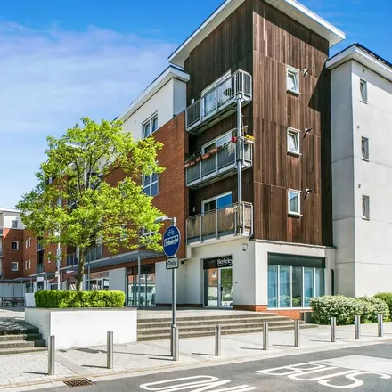 Rent this 1 bed apartment on Merrick House in 1-60 Gweal Avenue, Reading