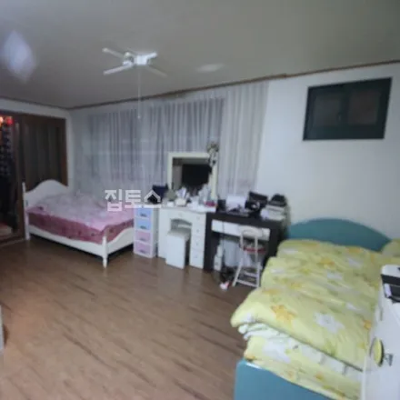 Rent this studio apartment on 서울특별시 강남구 삼성동 34-18