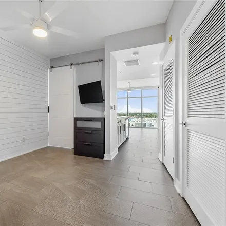 Image 6 - Grand Central at Kennedy, 1120 East Kennedy Boulevard, Tampa, FL 33602, USA - Condo for sale