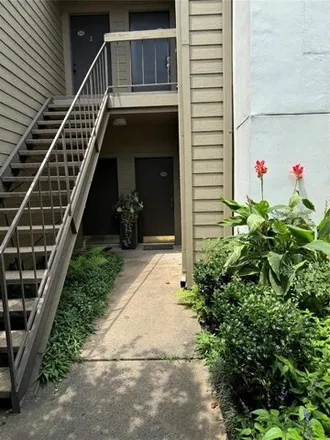 Rent this 1 bed condo on Westpark Drive in Houston, TX 77042