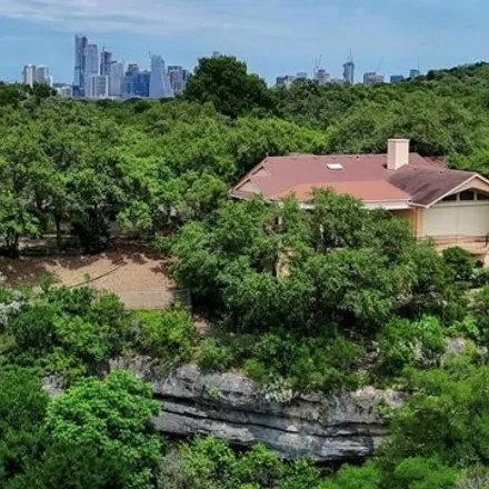 Image 9 - 1806 Glencliff Dr, Austin, Texas, 78704 - House for sale