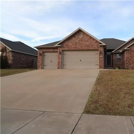 Rent this 4 bed house on 1500 Amber Way in Centerton, Arkansas