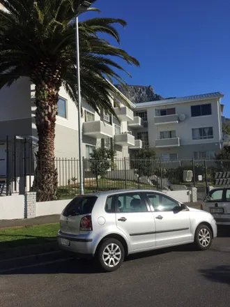 Image 4 - Stellenhof, Escombe Road, Cape Town Ward 77, Cape Town, 8001, South Africa - Apartment for rent