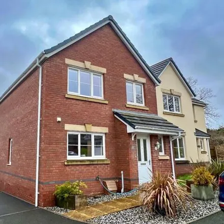 Buy this 3 bed house on unnamed road in Litchard, CF35 6HB