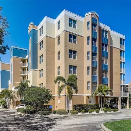 Image 1 - East Bay Golf Club, 702 Country Club Drive, Largo, FL 33771, USA - Condo for sale