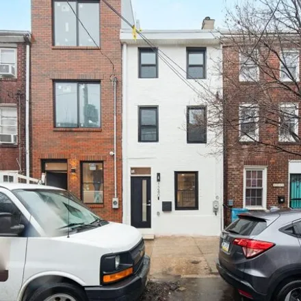 Rent this 2 bed townhouse on 1240 North Howard Street in Philadelphia, PA 19133