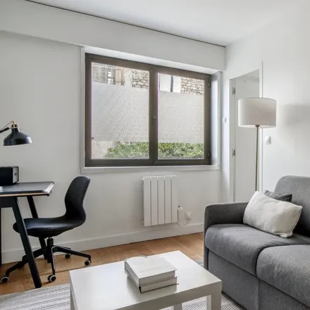 Rent this 1 bed apartment on 61 Rue de Ponthieu in 75008 Paris, France