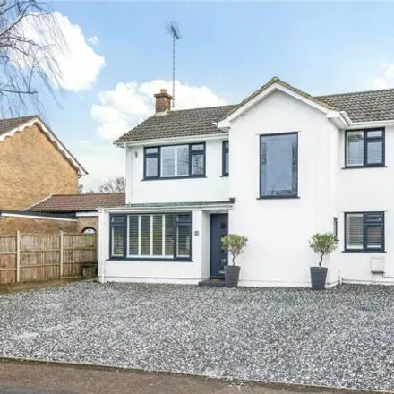 Buy this 4 bed house on 4 Willenhall Avenue in Oakleigh Park, London