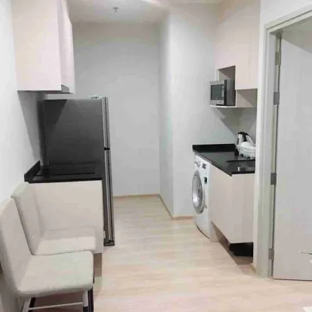 Image 3 - Ratchadaphisek Soi 6, Huai Khwang District, 10310, Thailand - Apartment for rent