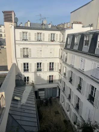Image 5 - 22 Cour des Petites Écuries, 75010 Paris, France - Apartment for rent