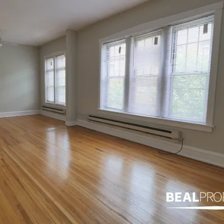 Rent this 1 bed apartment on 628 West Barry Avenue