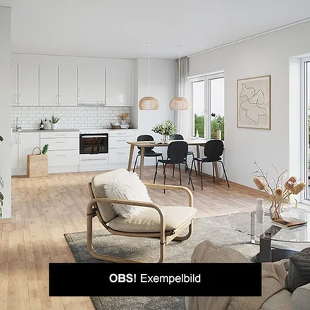 Rent this 3 bed apartment on Mälarparksvägen in 723 56 Västerås, Sweden