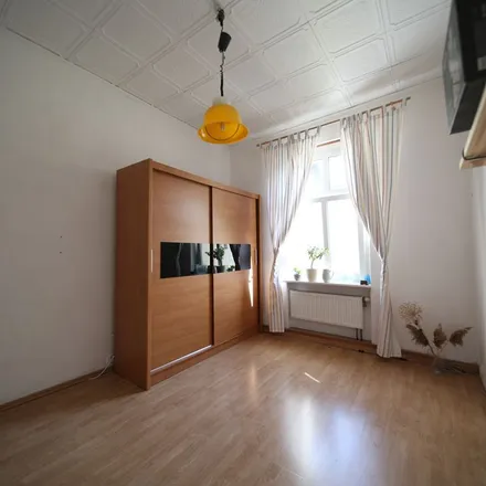 Rent this 4 bed apartment on Szkoła Podstawowa nr 11 im. UNICEF in Stanisława Dubois, 71-610 Szczecin