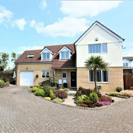 Buy this 4 bed house on unnamed road in Vale of Glamorgan, CF62 3BE