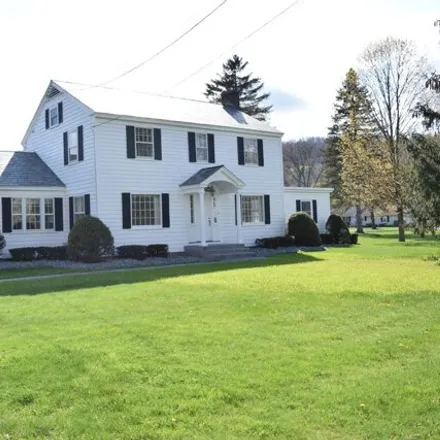 Image 1 - 43 Mettowee Street, Village of Granville, Washington County, NY 12832, USA - House for sale