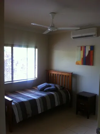 Image 5 - Cairns Regional, Kewarra Beach, QLD, AU - Apartment for rent