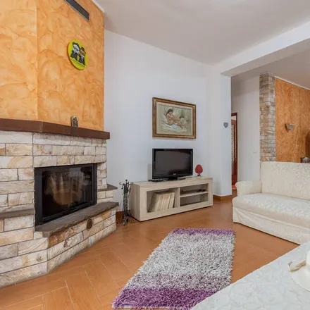 Rent this 2 bed house on Monreale in Via Aldo Moro, 90046 Monreale PA