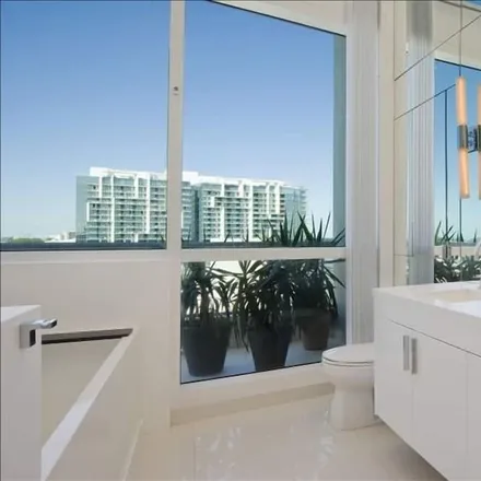 Image 4 - Miami Beach, FL - Apartment for rent