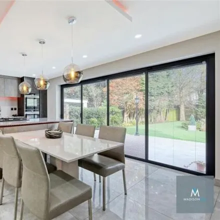 Image 3 - Audleigh Place, Tomswood Road, Grange Hill, Chigwell, IG7 5QW, United Kingdom - House for sale