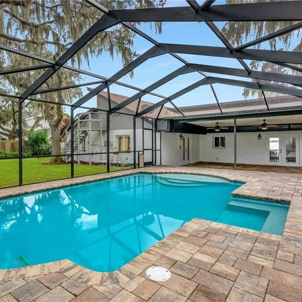 Image 2 - 1045 Lake Ariana Boulevard, Auburndale, FL 33823, USA - Loft for sale