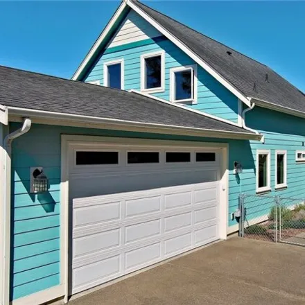 Buy this 3 bed house on 338 North Butter Clam Street Southwest in Ocean Shores, Grays Harbor County
