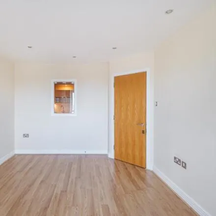 Image 3 - Central House, 32-66 High Street, London, E15 2PG, United Kingdom - Apartment for sale