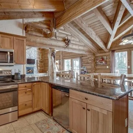 Image 5 - 627 Whispering Pine Circle, Blue River, Summit County, CO 80424, USA - House for sale