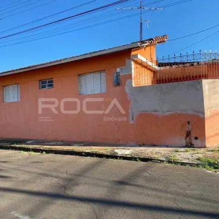 Buy this 2 bed house on Rua Jesuíno de Arruda in Loteamento D'Aquino, São Carlos - SP