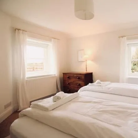 Rent this 3 bed condo on Braunton in EX33 1LG, United Kingdom