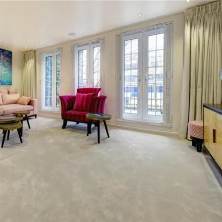 Image 4 - 18-38 The Marlowes, London, NW8 6NA, United Kingdom - Townhouse for sale