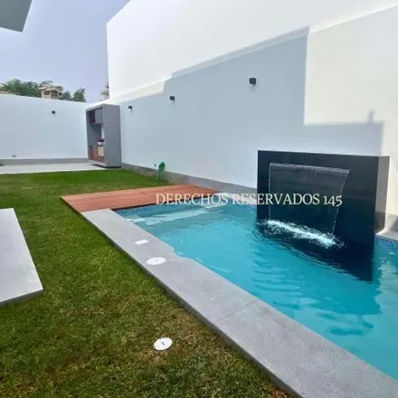 Buy this 5 bed house on Jirón Ontario in La Molina, Lima Metropolitan Area 15051