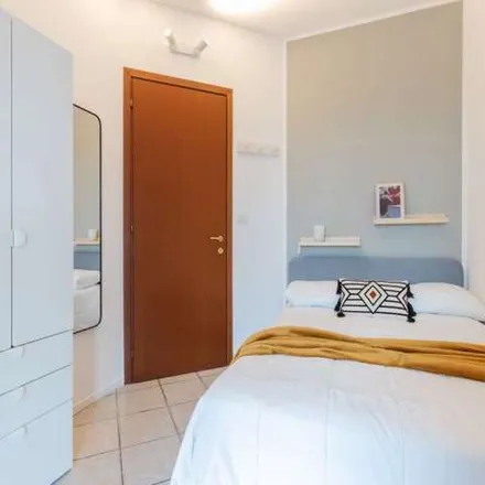 Image 4 - Via Biella, 36, 10152 Turin Torino, Italy - Apartment for rent
