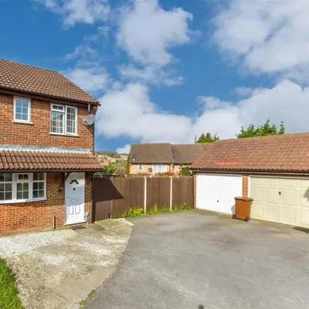 Buy this 2 bed house on Hardy Close in Hale, ME5 7LL